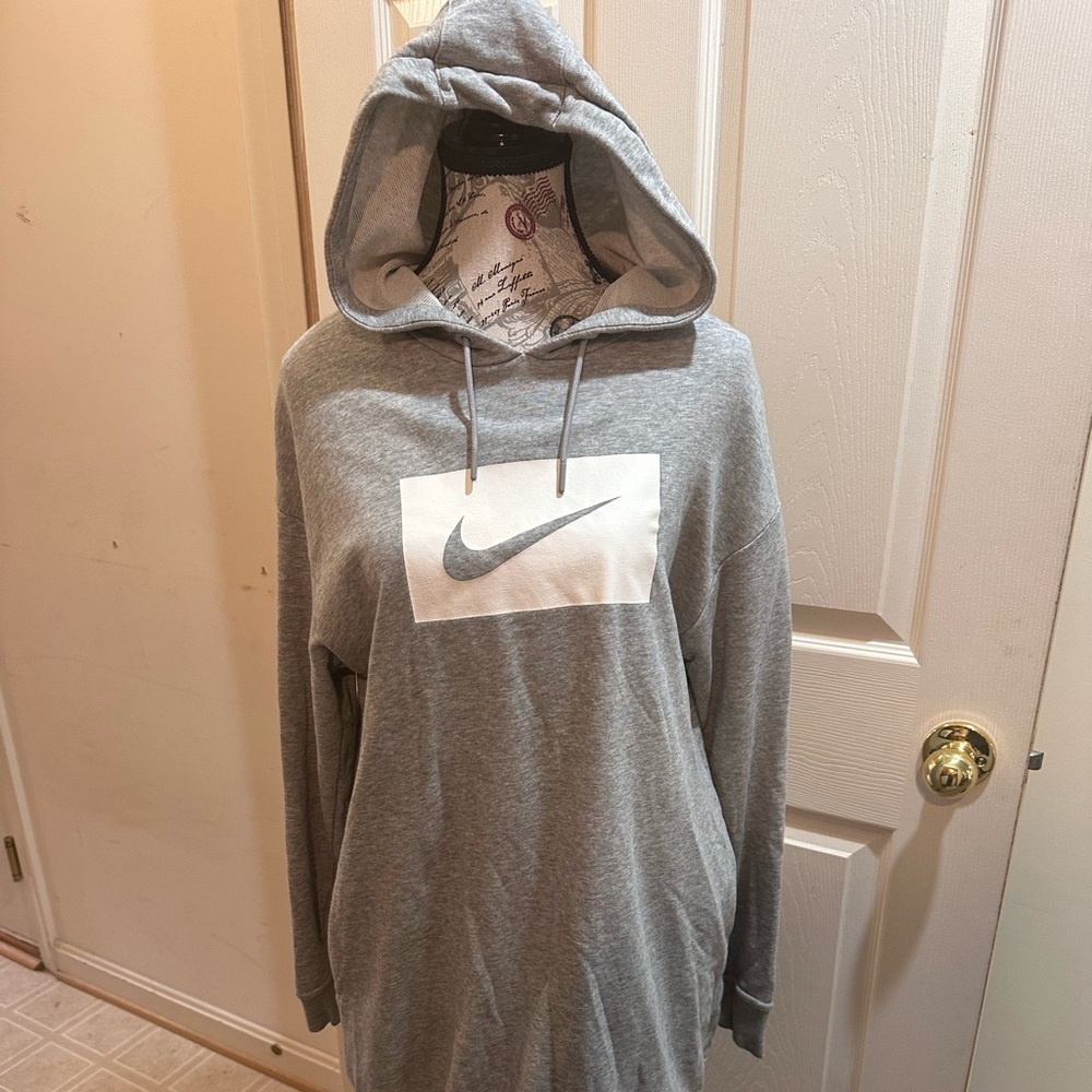 Nike Heather Gray Women’s hoodie